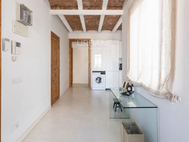 2 slaapkamer Penthouse te koop in Eixample, Barcelona stad - € 650.000 (Ref: 10077262)