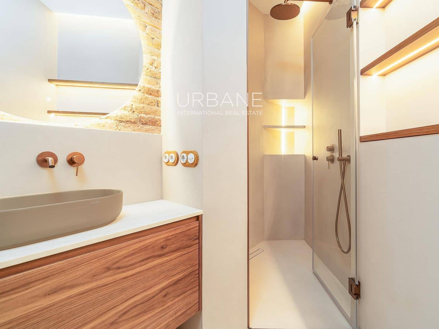 3 sypialnia Mieszkanie na sprzedaż w Miasto Barcelona - 1 285 000 € (Ref: 10081580)
