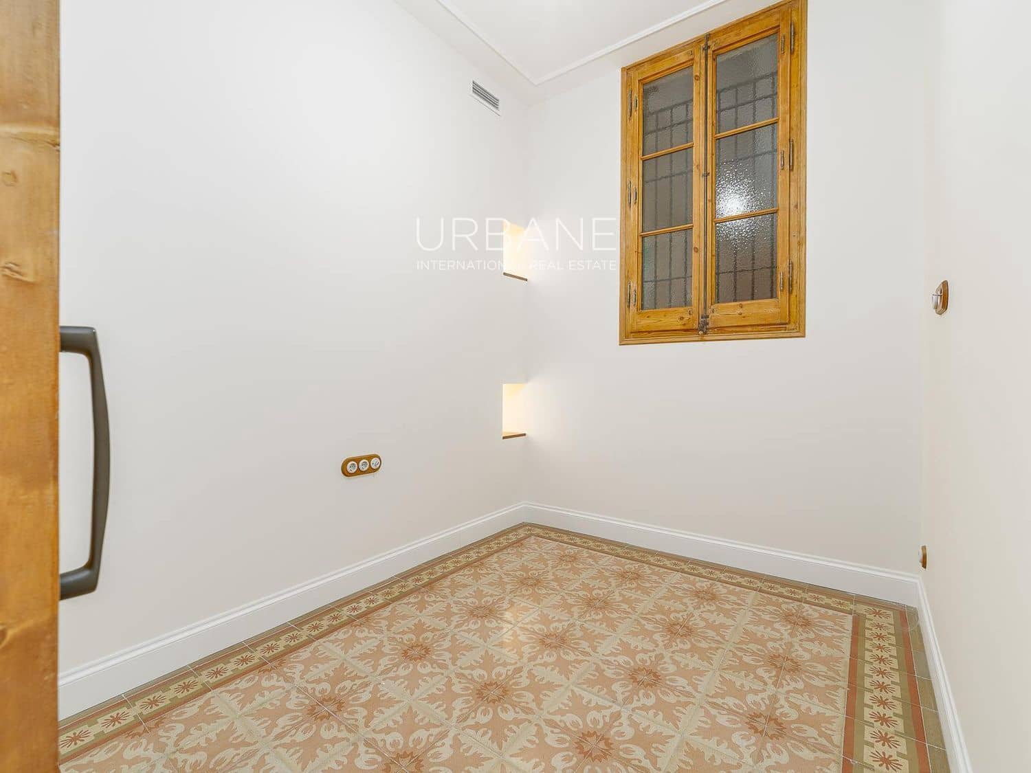3 sypialnia Mieszkanie na sprzedaż w Miasto Barcelona - 1 285 000 € (Ref: 10081580)