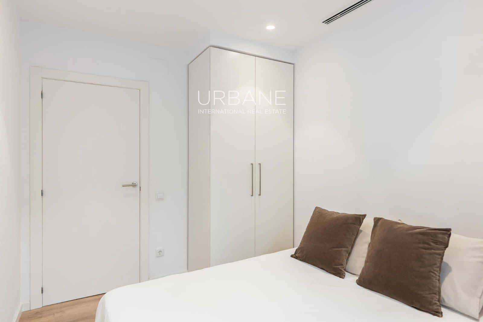 3 soverom Leilighet til salgs i Barcelona by - € 850 000 (Ref: 10095037)