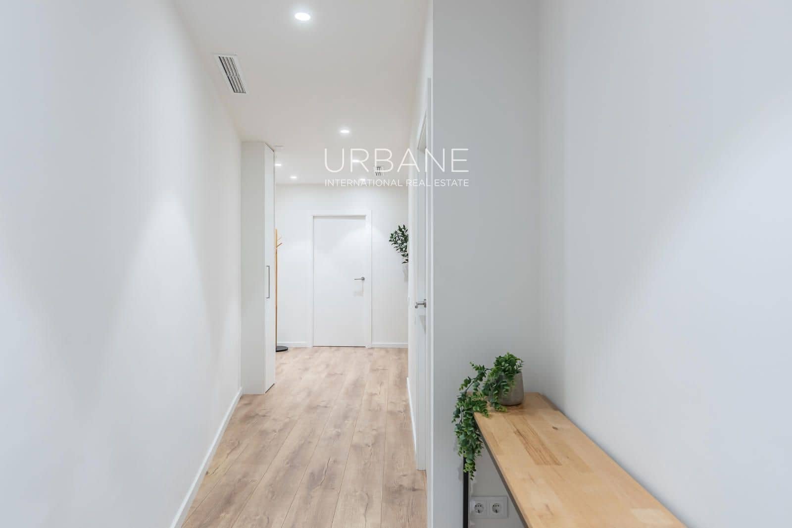 3 soverom Leilighet til salgs i Barcelona by - € 850 000 (Ref: 10095037)