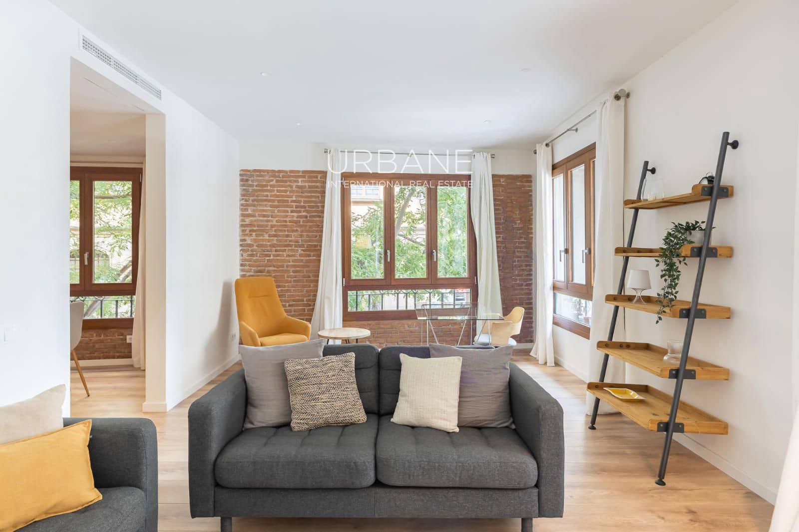 3 soverom Leilighet til salgs i Barcelona by - € 850 000 (Ref: 10095037)