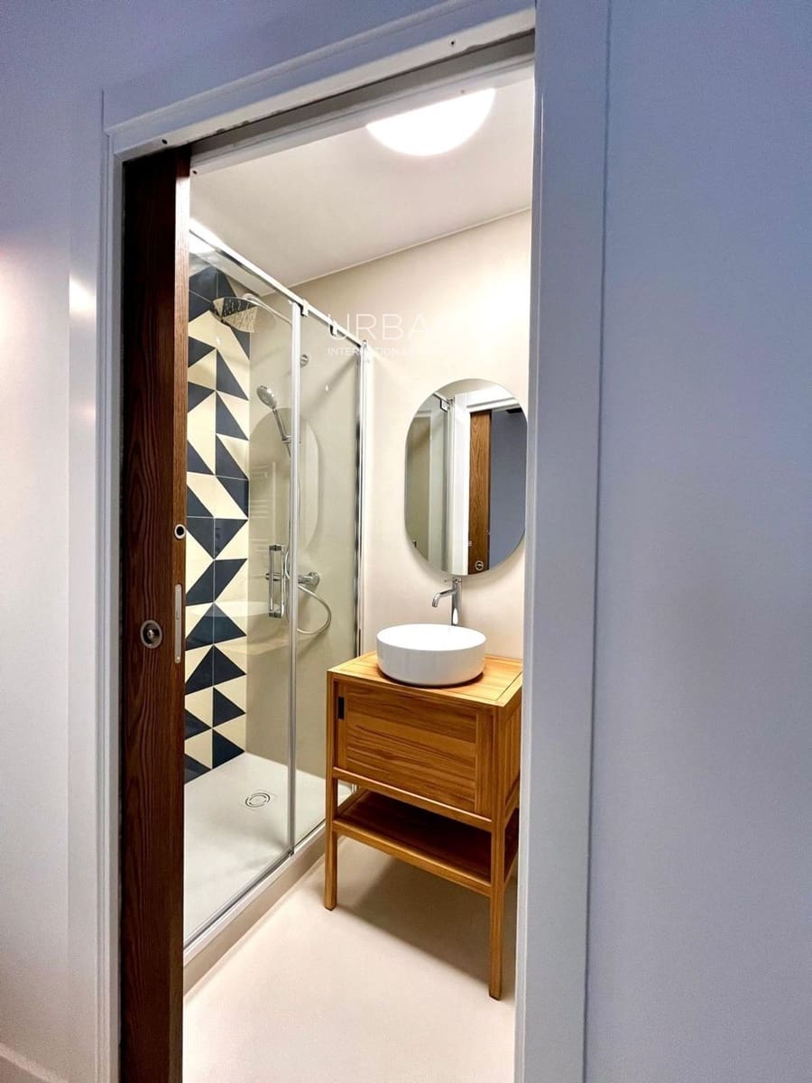1 slaapkamer Flat te koop in Barcelona stad - € 269.000 (Ref: 10095715)