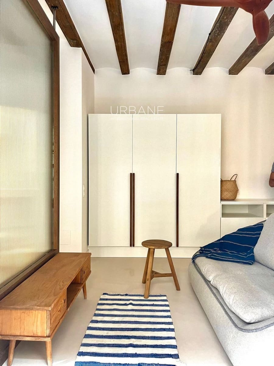 1 slaapkamer Flat te koop in Barcelona stad - € 269.000 (Ref: 10095715)