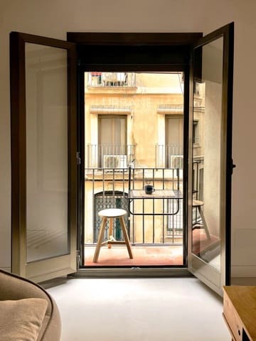 1 slaapkamer Flat te koop in Ciutat Vella, Barcelona stad - € 269.000 (Ref: 10095715)