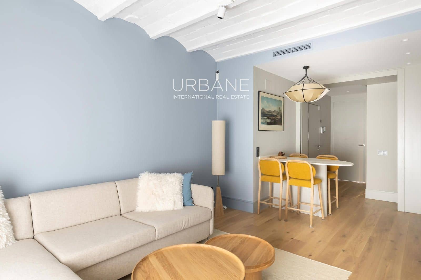 1 soveværelse Penthouse til salg i Barcelona by - € 450.000 (Ref: 10098978)