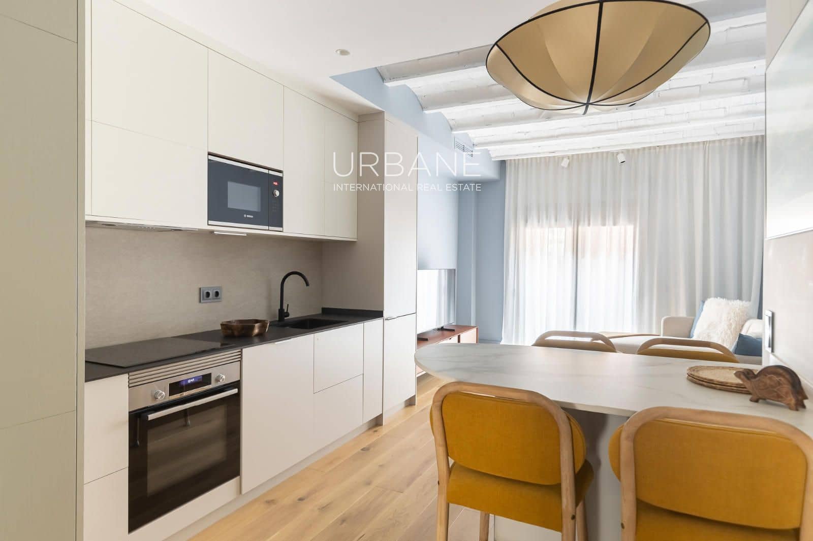1 soveværelse Penthouse til salg i Barcelona by - € 450.000 (Ref: 10098978)
