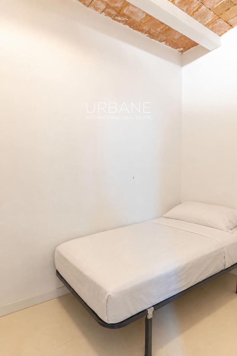2 slaapkamer Penthouse te koop in Barcelona stad - € 650.000 (Ref: 10155872)