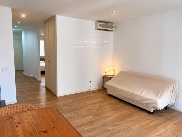 1 makuuhuone Kattohuoneisto myytävänä paikassa El Raval, Barcelona kaupunki - 240 000 € (Ref: 10155873)