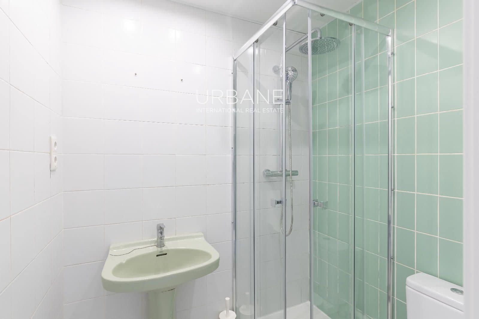 2 chambre Appartement à vendre à Barcelone ville - 240 000 € (Ref: 10156175)