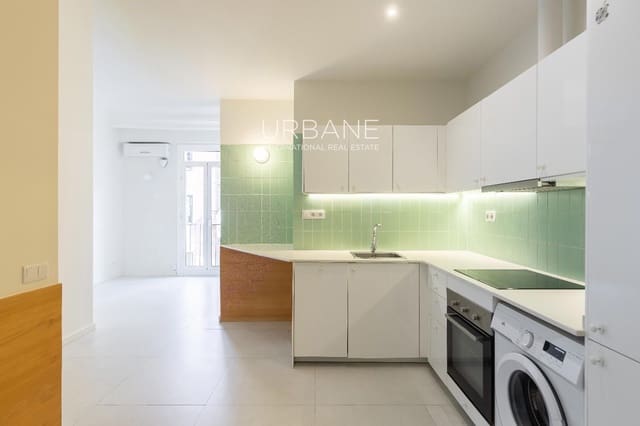 2 chambre Appartement à vendre à El Raval, Barcelone ville - 240 000 € (Ref: 10156175)