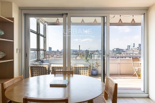 2 soverom Leilighet til salgs i Diagonal Mar i El Front Marítim del Poblenou, Barcelona by med svømmebasseng garasje - € 849 000 (Ref: 10160782)