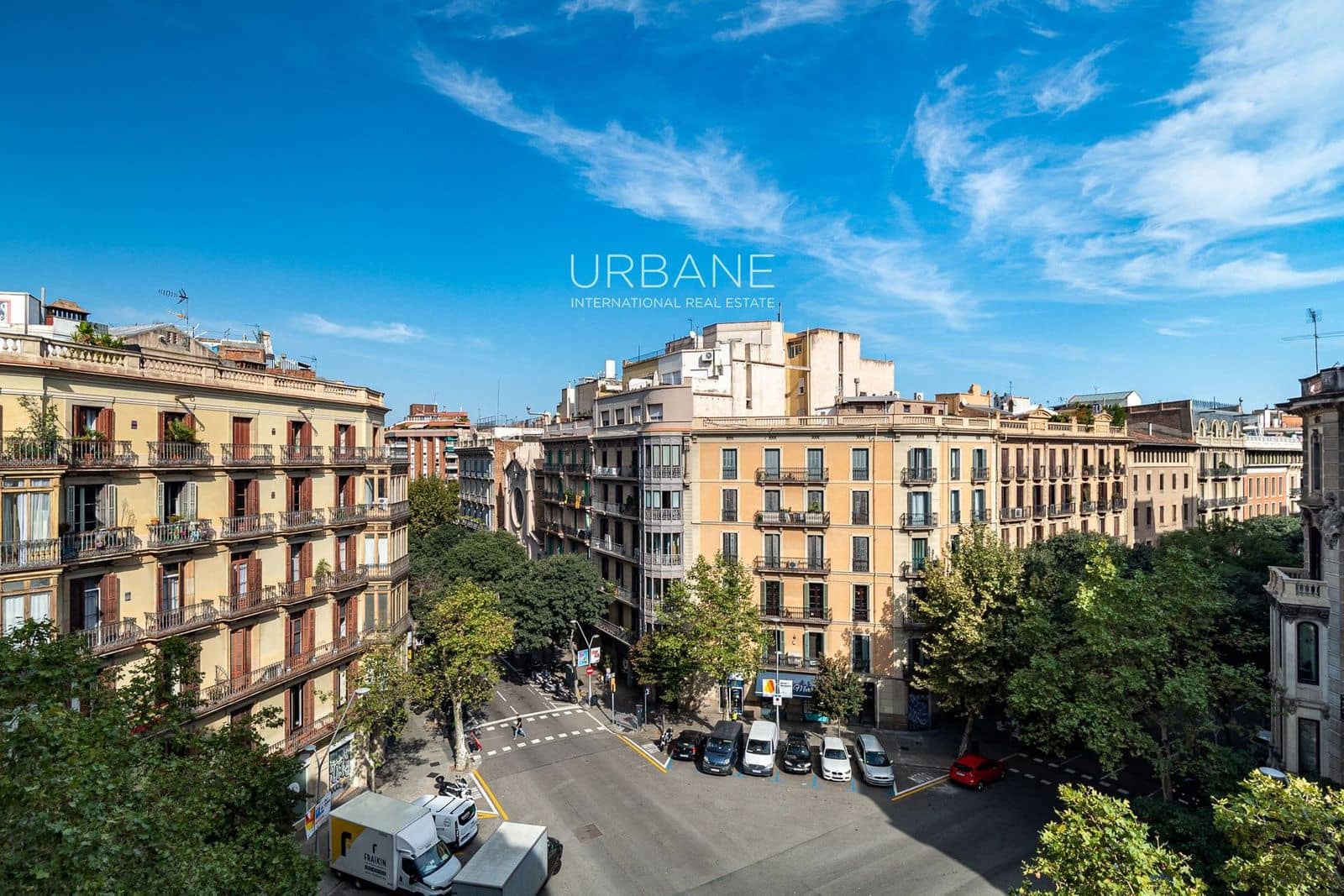 2 bedroom Flat for sale in Barcelona city - € 1,400,000 (Ref: 5981178)