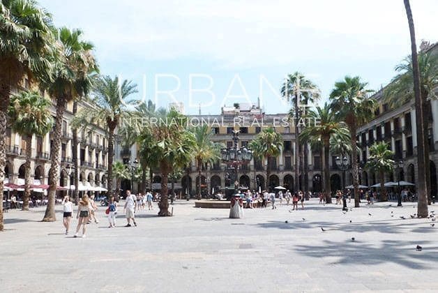 Kommersiell til salgs i Barcelona by - € 450 000 (Ref: 7403882)