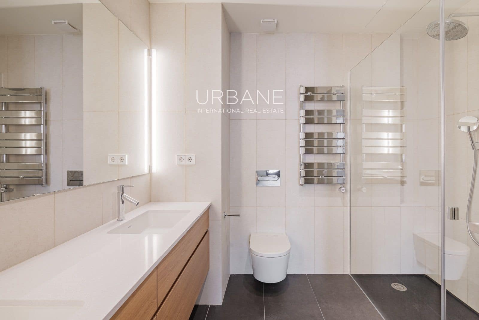 2 soverom Leilighet til salgs i Barcelona by - € 2 158 000 (Ref: 7435819)