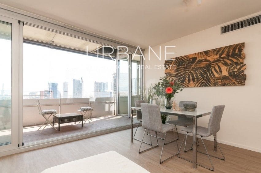 3 sypialnia Mieszkanie na sprzedaż w Miasto Barcelona z basenem garażem - 920 000 € (Ref: 7650987)