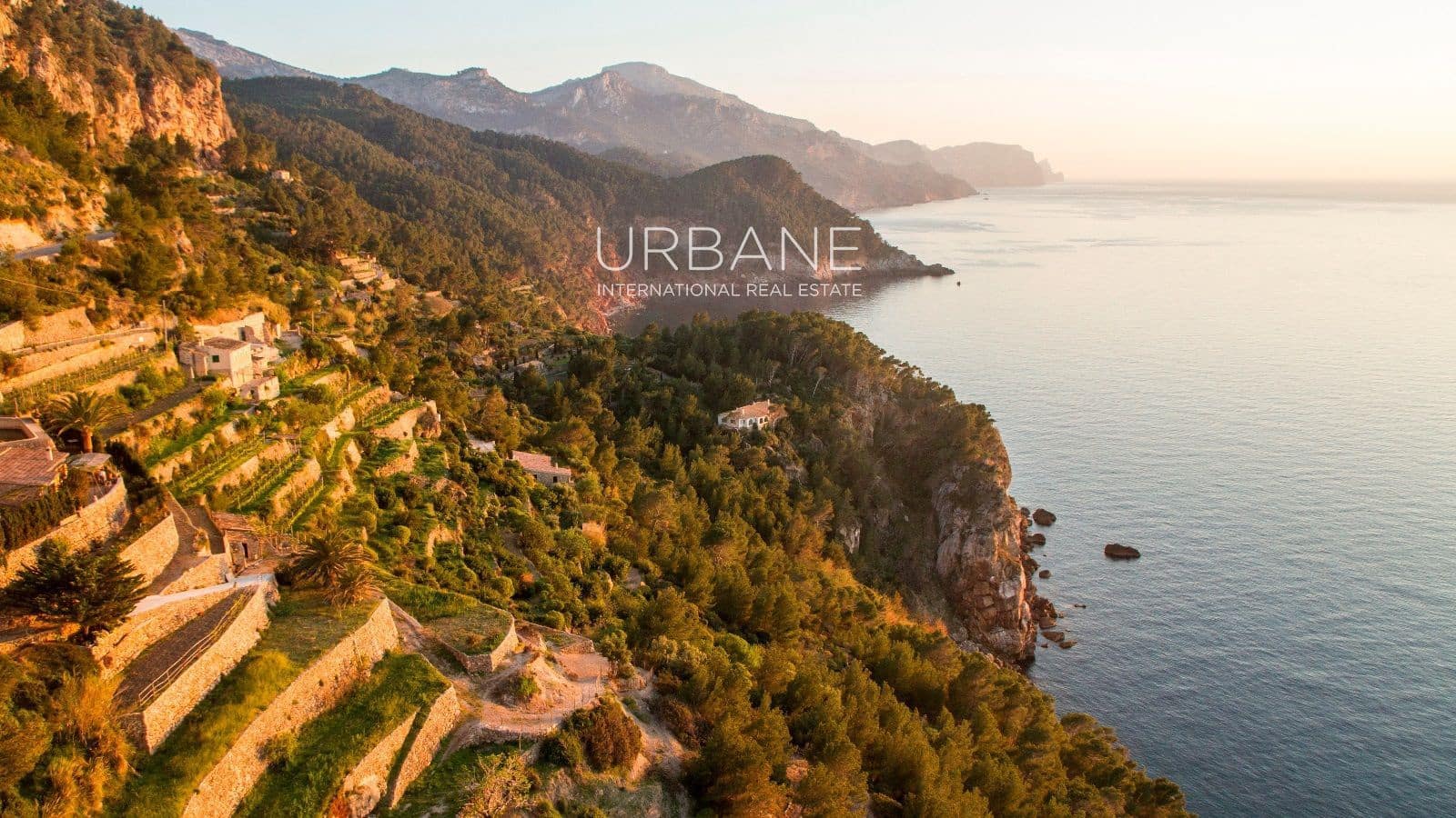 3 soveværelse Byhus til salg i Palma de Mallorca med swimmingpool garage - € 775.000 (Ref: 8240448)