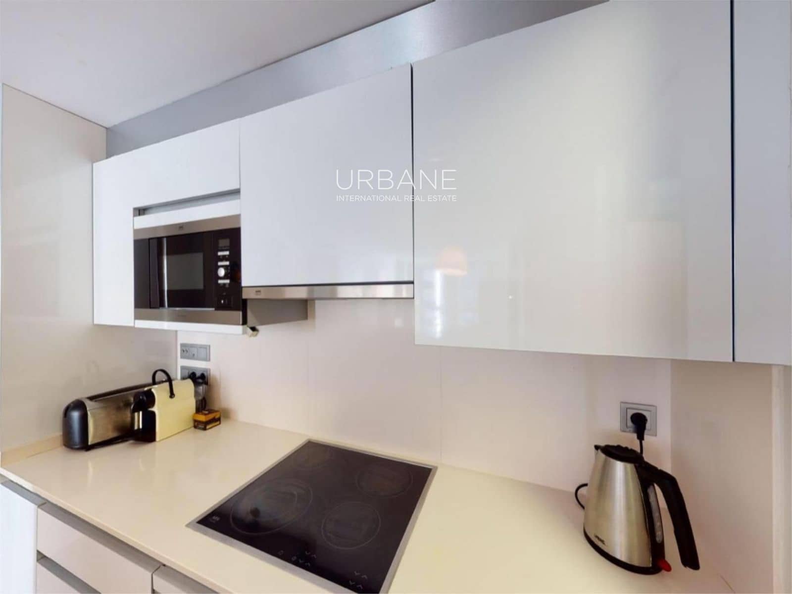 1 soveværelse Lejlighed til salg i Barcelona by - € 360.000 (Ref: 8241258)