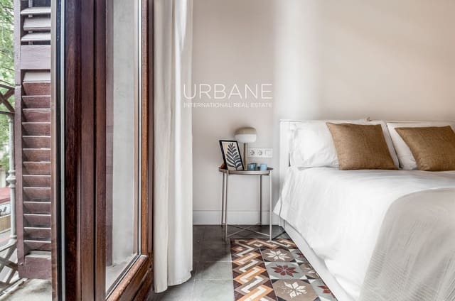 3 chambre Appartement à vendre à Eixample, Barcelone ville - 720 000 € (Ref: 8569387)