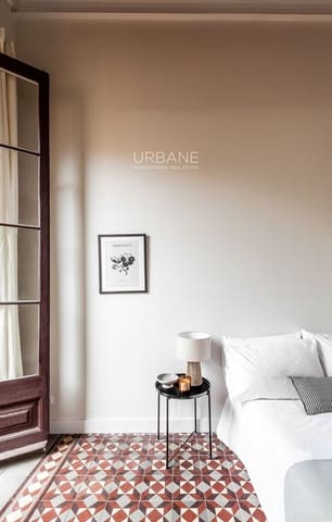 3 chambre Appartement à vendre à Eixample, Barcelone ville - 720 000 € (Ref: 8569387)