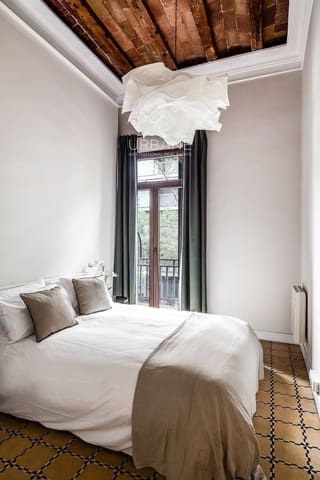 3 chambre Appartement à vendre à Eixample, Barcelone ville - 720 000 € (Ref: 8569387)