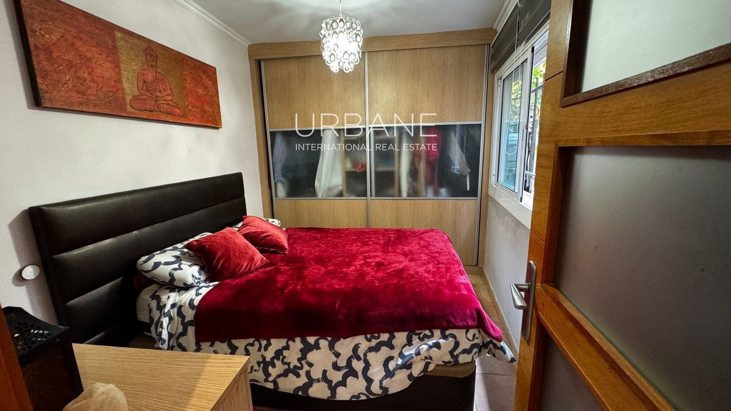 3 slaapkamer Villa te koop in Barcelona stad - € 460.000 (Ref: 8596110)