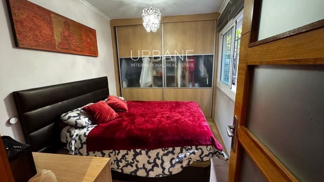 3 slaapkamer Villa te koop in Sant Martí, Barcelona stad - € 460.000 (Ref: 8596110)