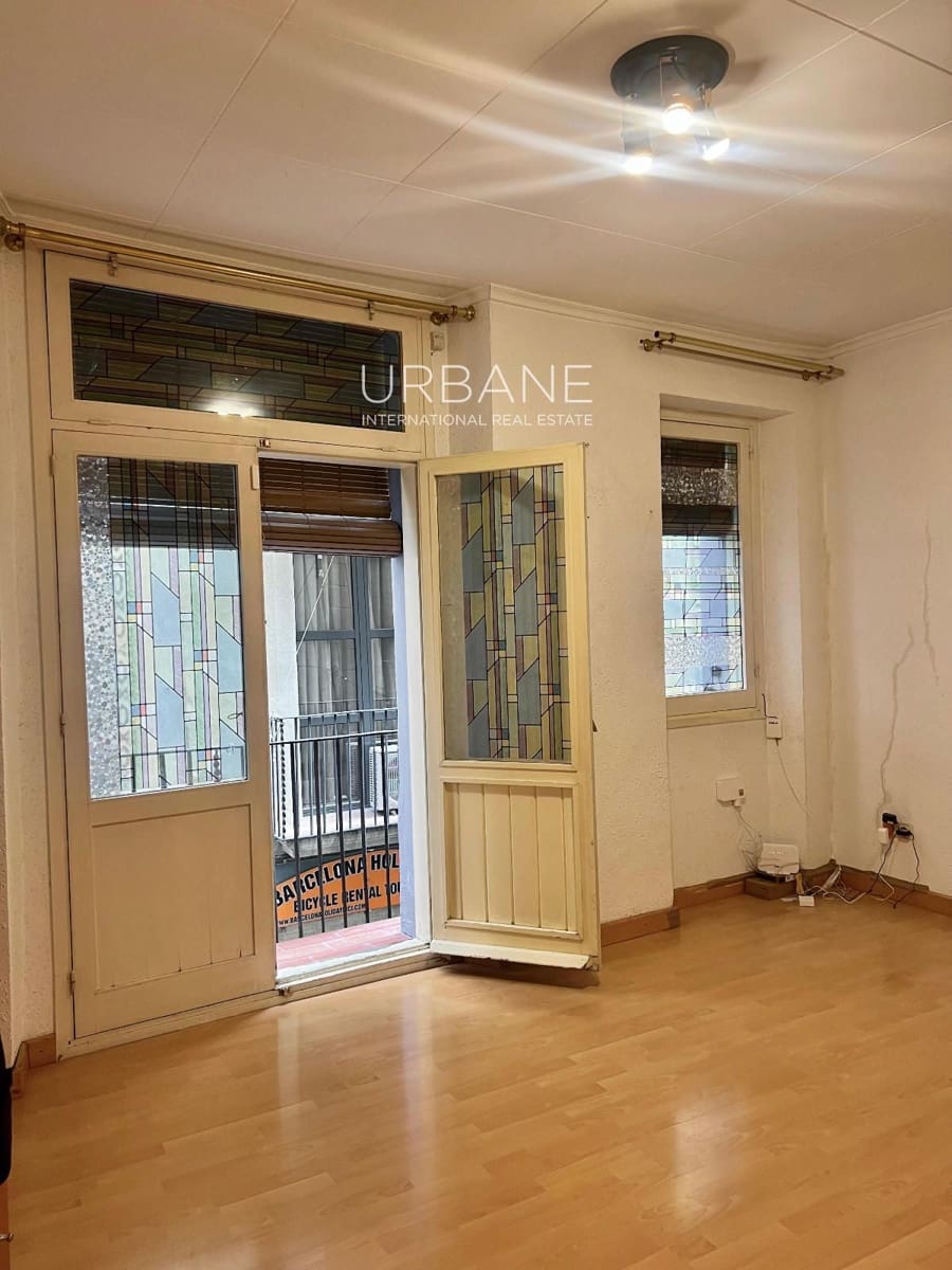 3 sovrum Lägenhet att hyra i Barcelona stad - 1 500 € (Ref: 8624204)