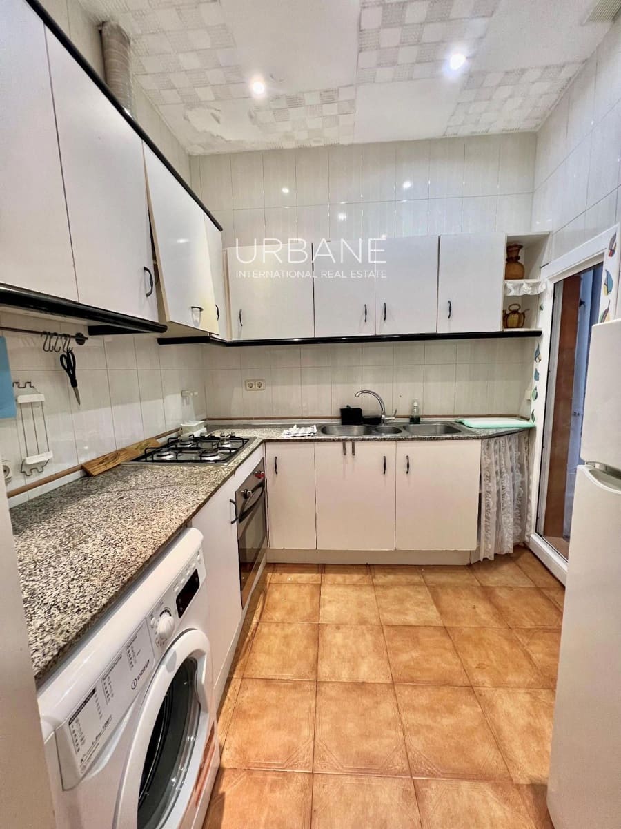 3 sovrum Lägenhet att hyra i Barcelona stad - 1 500 € (Ref: 8624204)