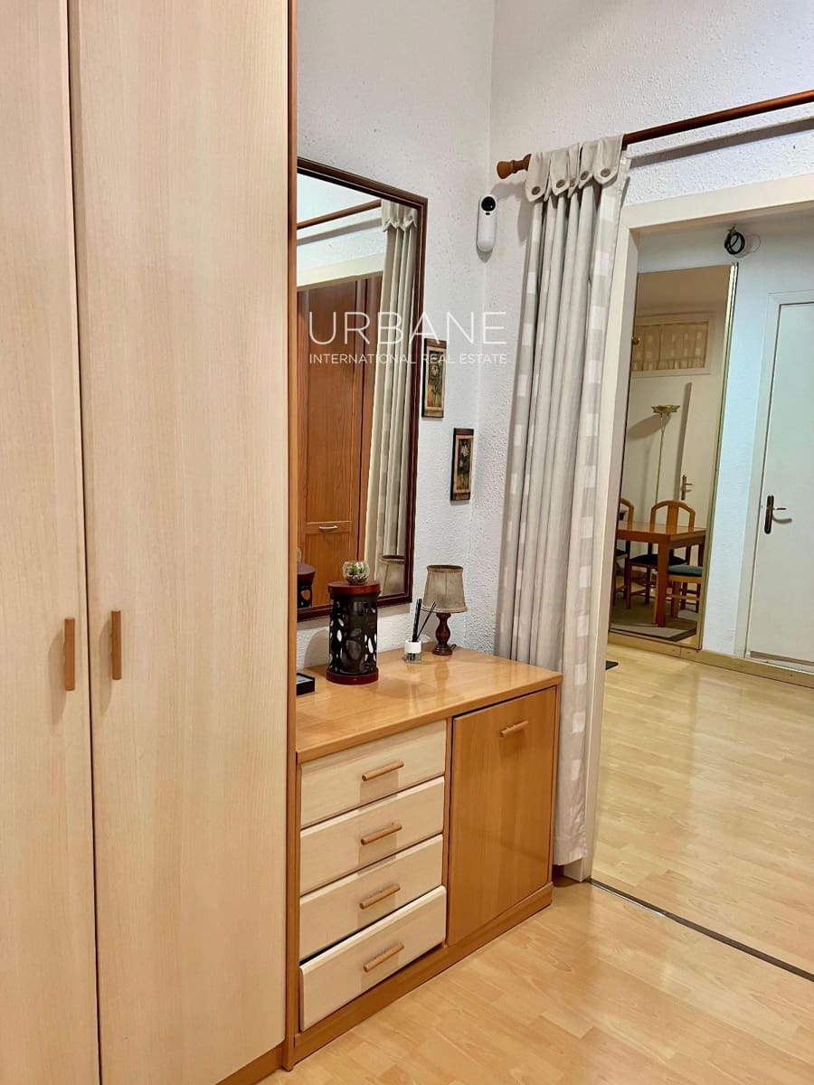 3 sovrum Lägenhet att hyra i Barcelona stad - 1 500 € (Ref: 8624204)
