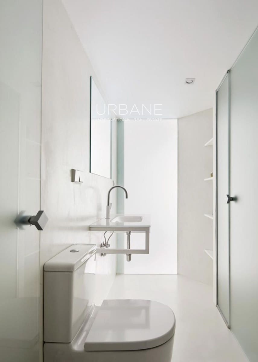 2 soveværelse Lejlighed til salg i Barcelona by - € 339.000 (Ref: 8626216)