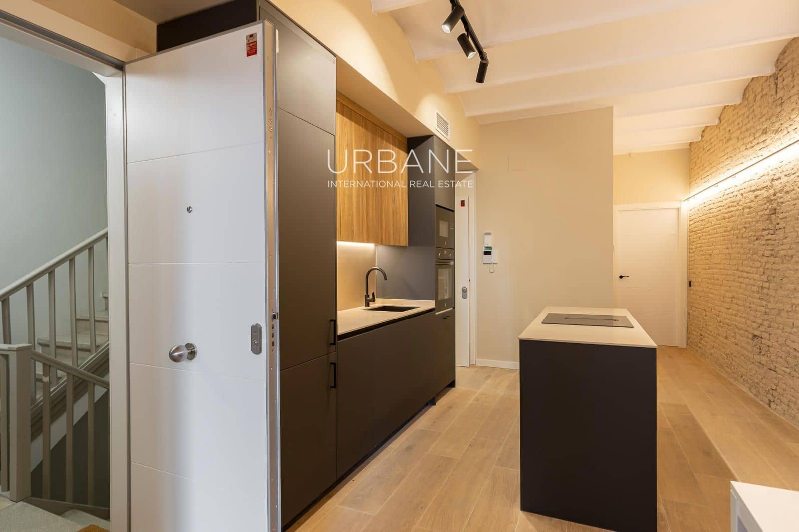 2 sypialnia Mieszkanie na sprzedaż w Miasto Barcelona - 539 000 € (Ref: 8677122)