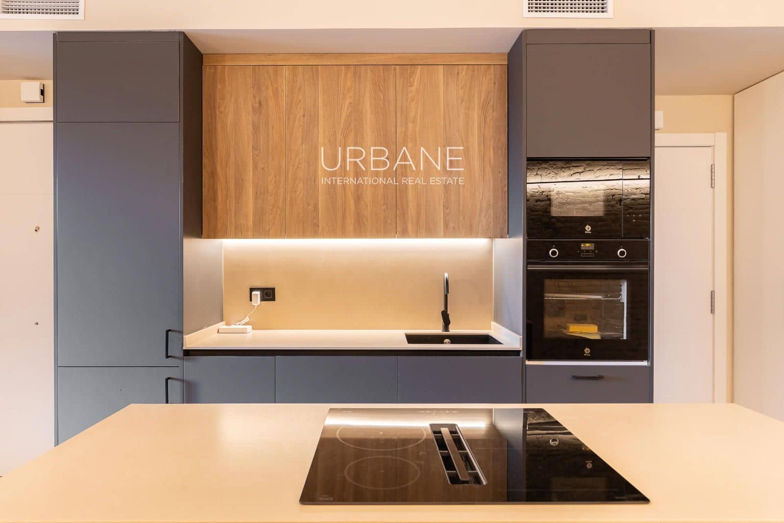 2 sypialnia Mieszkanie na sprzedaż w Miasto Barcelona - 539 000 € (Ref: 8677122)