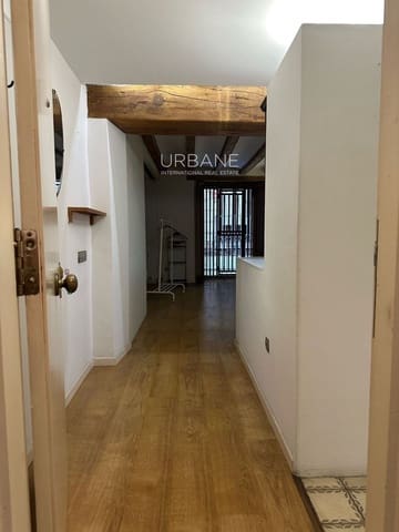 2 sovrum Lägenhet till salu i El Barri Gòtic, Barcelona stad - 390 000 € (Ref: 8853028)