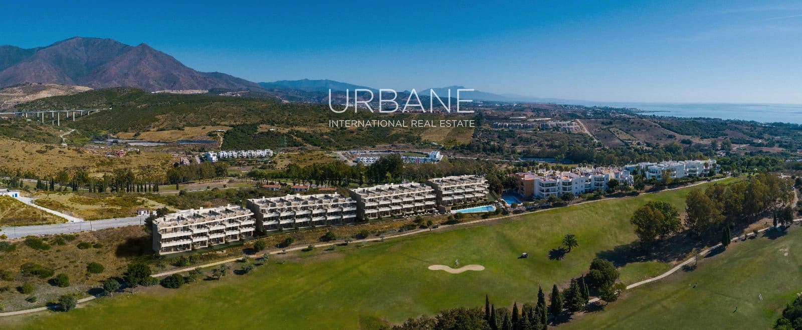 2 chambre Appartement à vendre à Estepona avec piscine garage - 390 000 € (Ref: 8854317)