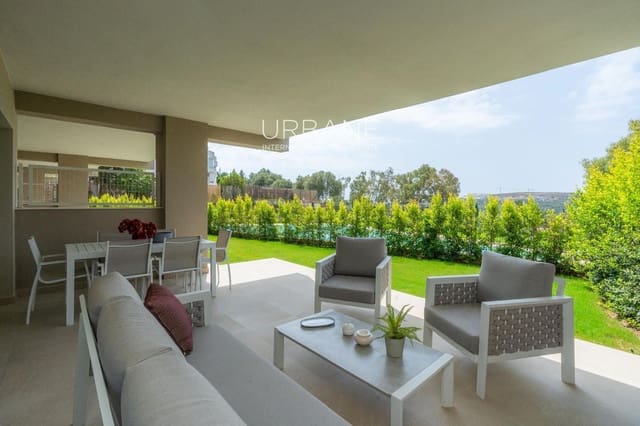 2 soverom Leilighet til salgs i Estepona Golf, Estepona med svømmebasseng garasje - € 390 000 (Ref: 8854317)