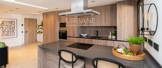 Piso de 3 habitaciones en Istán en venta con piscina garaje - 600.000 € (Ref: 8861479)