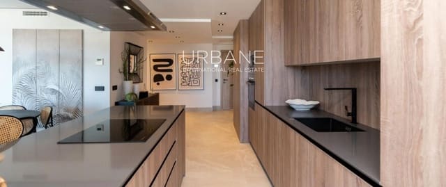 Piso de 3 habitaciones en Istán en venta con piscina garaje - 600.000 € (Ref: 8861479)