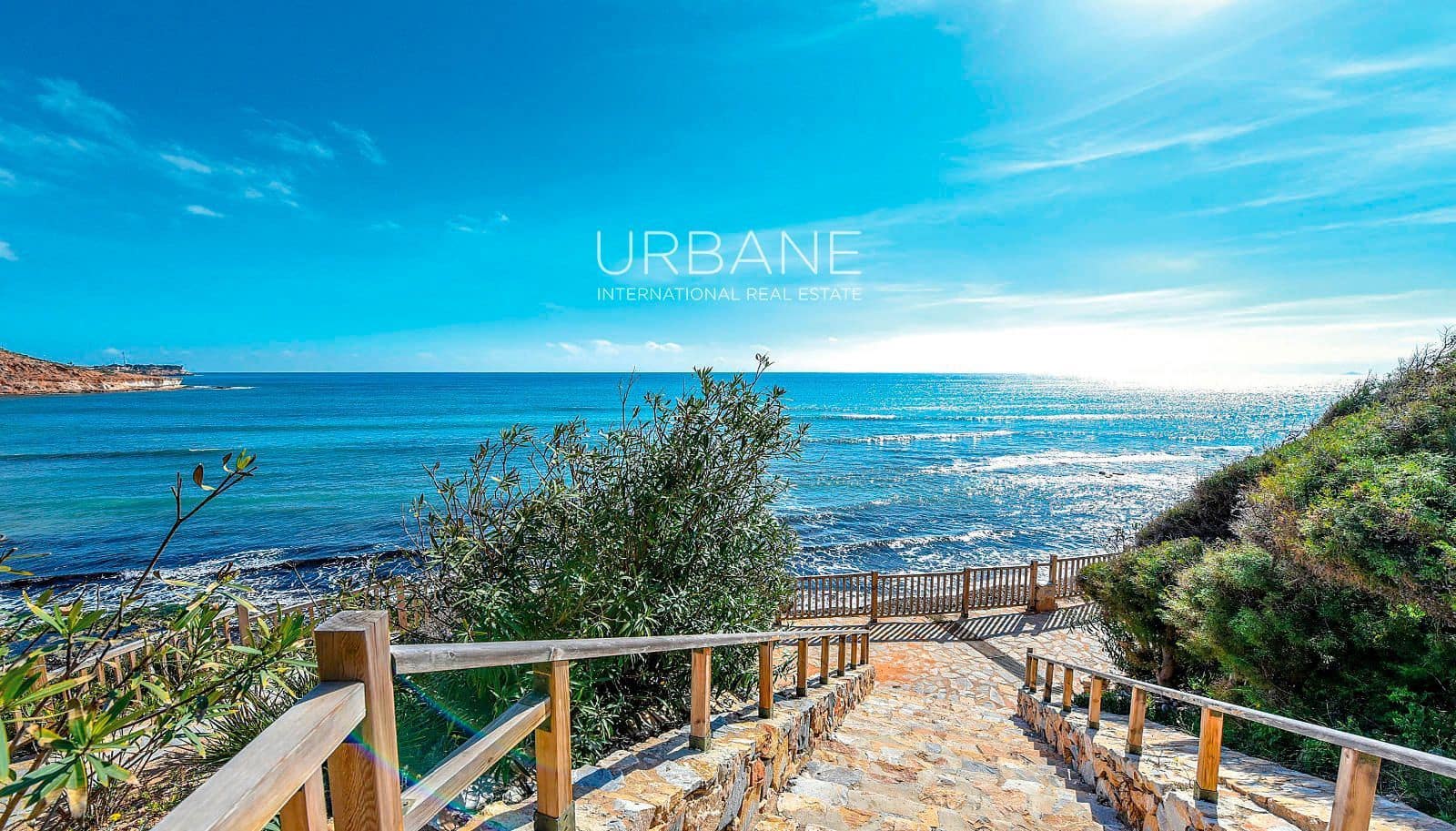 2 bedroom Flat for sale in Finestrat with pool - € 305,000 (Ref: 8862028)