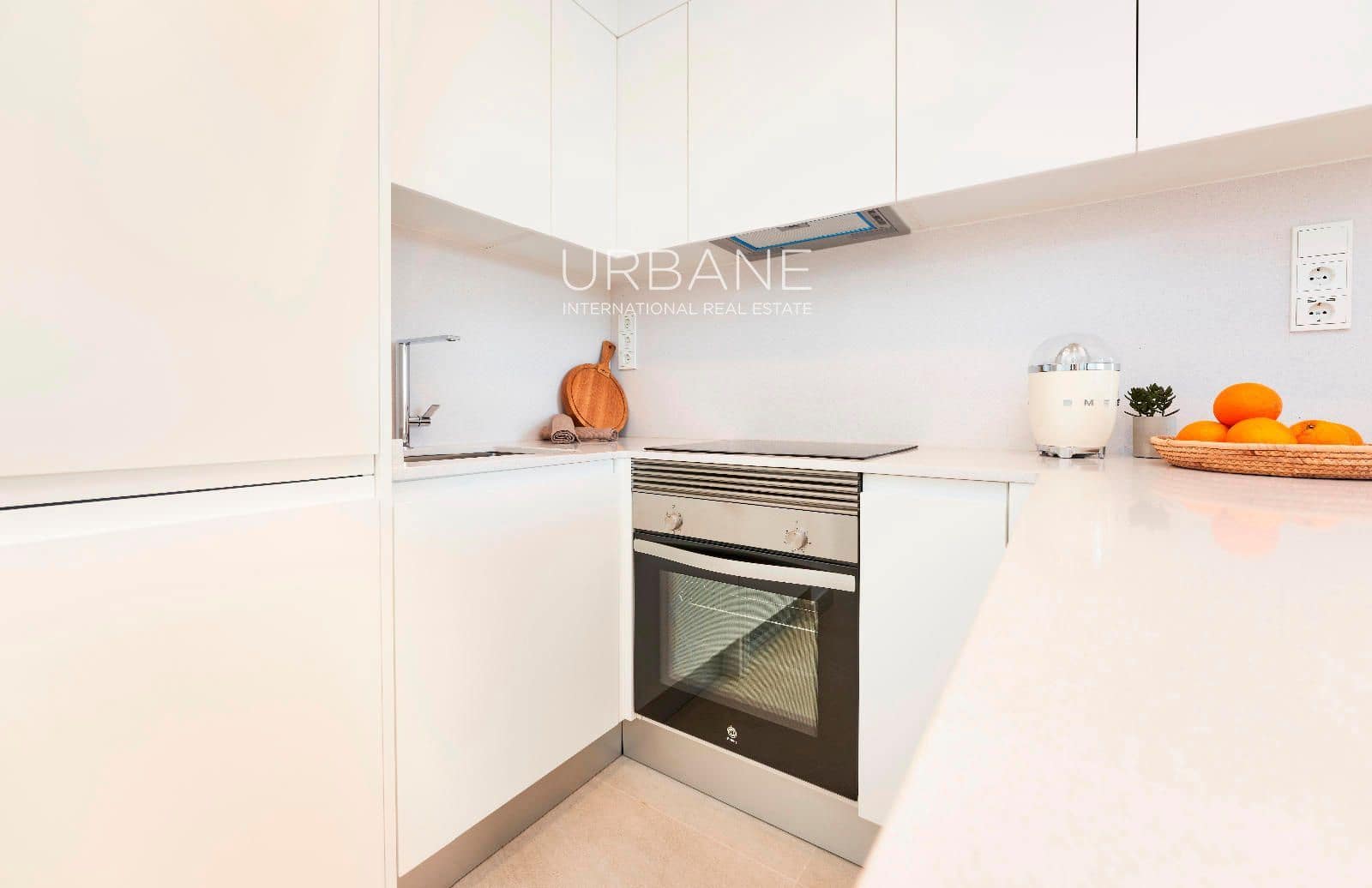 Piso de 2 habitaciones en Cala d'Or en venta con piscina - 398.000 € (Ref: 8863264)