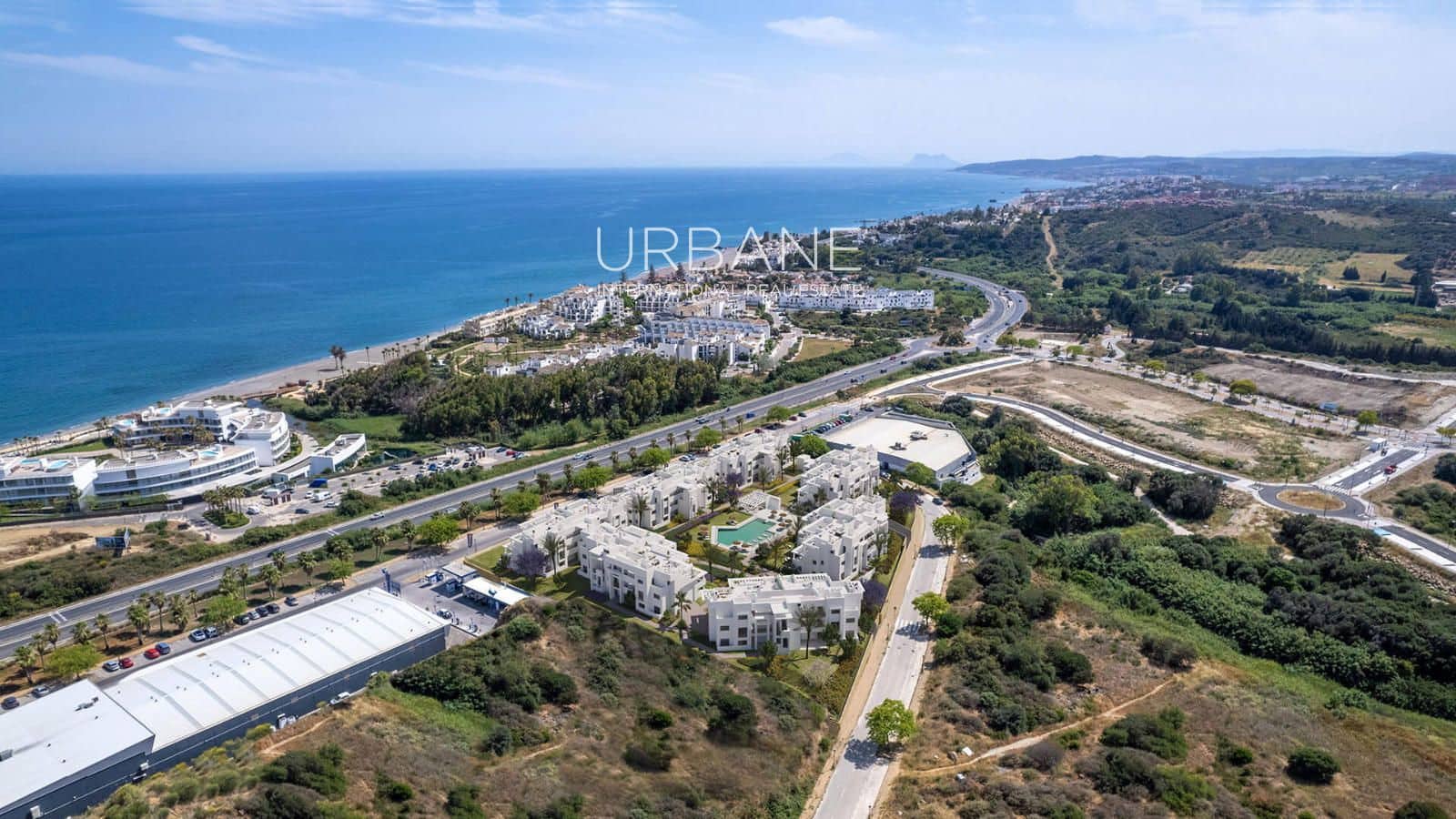 3 soverom Penthouse til salgs i Estepona med svømmebasseng garasje - € 725 000 (Ref: 8866495)