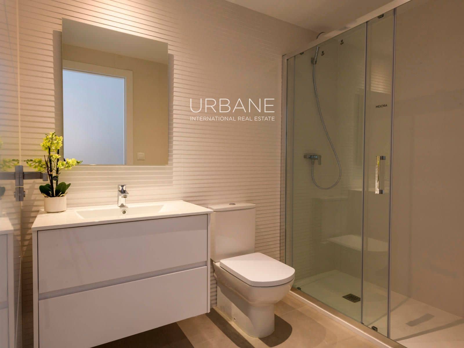 2 bedroom Flat for sale in Dehesa de Campoamor with pool - € 290,000 (Ref: 8868299)