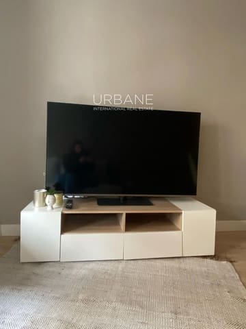 2 sovrum Lägenhet att hyra i Eixample, Barcelona stad - 2 000 € (Ref: 8868562)