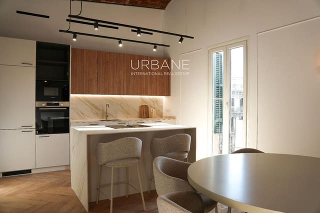 3 soveværelse Lejlighed til salg i Sant Antoni, Barcelona by - € 1.090.000 (Ref: 8893816)