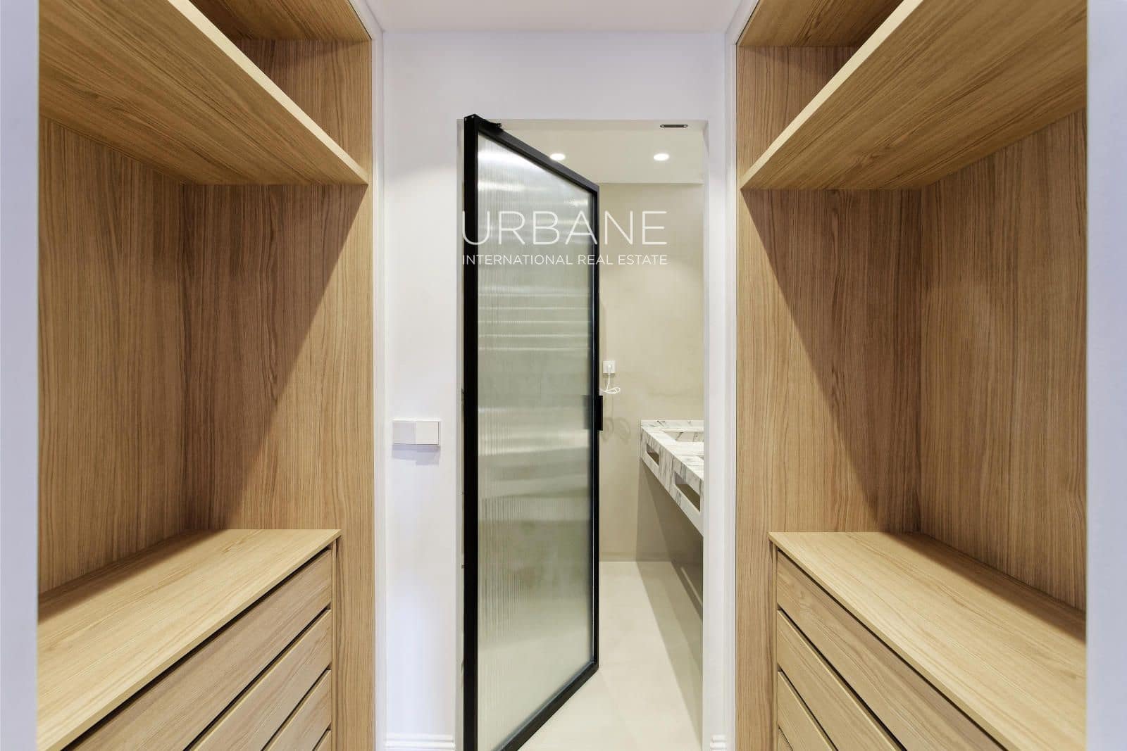 3 soverom Leilighet til salgs i Barcelona by - € 1 090 000 (Ref: 8893817)