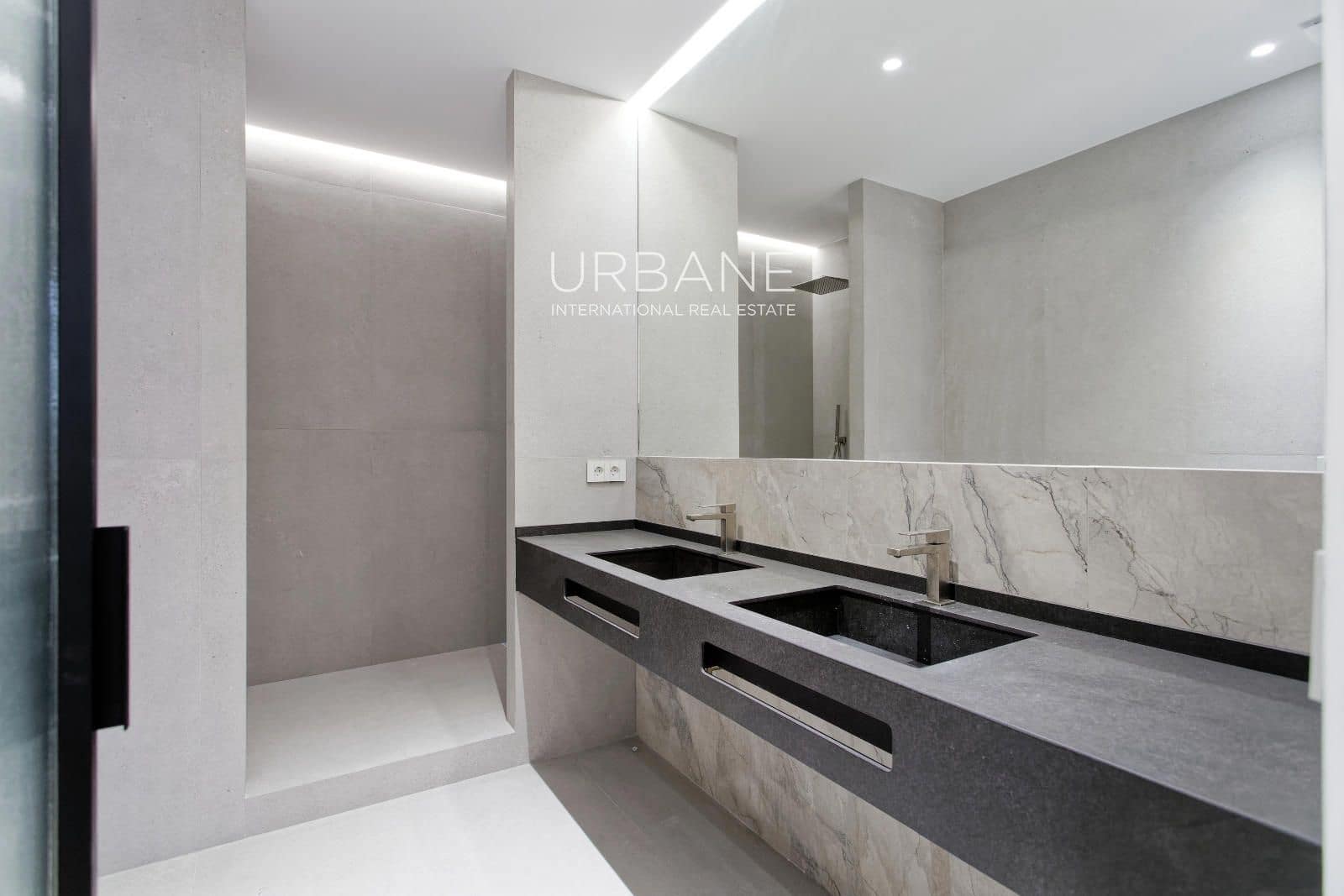 3 sovrum Lägenhet till salu i Barcelona stad - 1 490 000 € (Ref: 8893818)