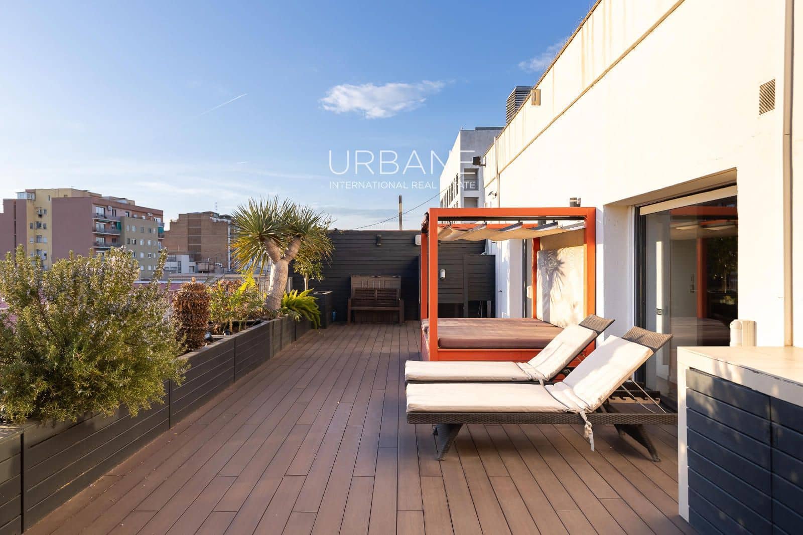 2 soveværelse Penthouse til salg i Barcelona by - € 1.274.000 (Ref: 8899836)