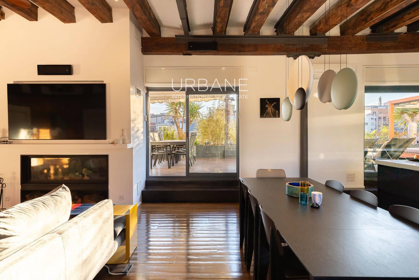 2 soveværelse Penthouse til salg i Barcelona by - € 1.274.000 (Ref: 8899836)