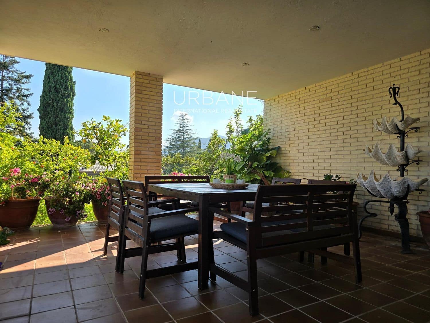 4 chambre Villa/Maison à vendre à Barcelone ville avec piscine garage - 590 000 € (Ref: 8901325)