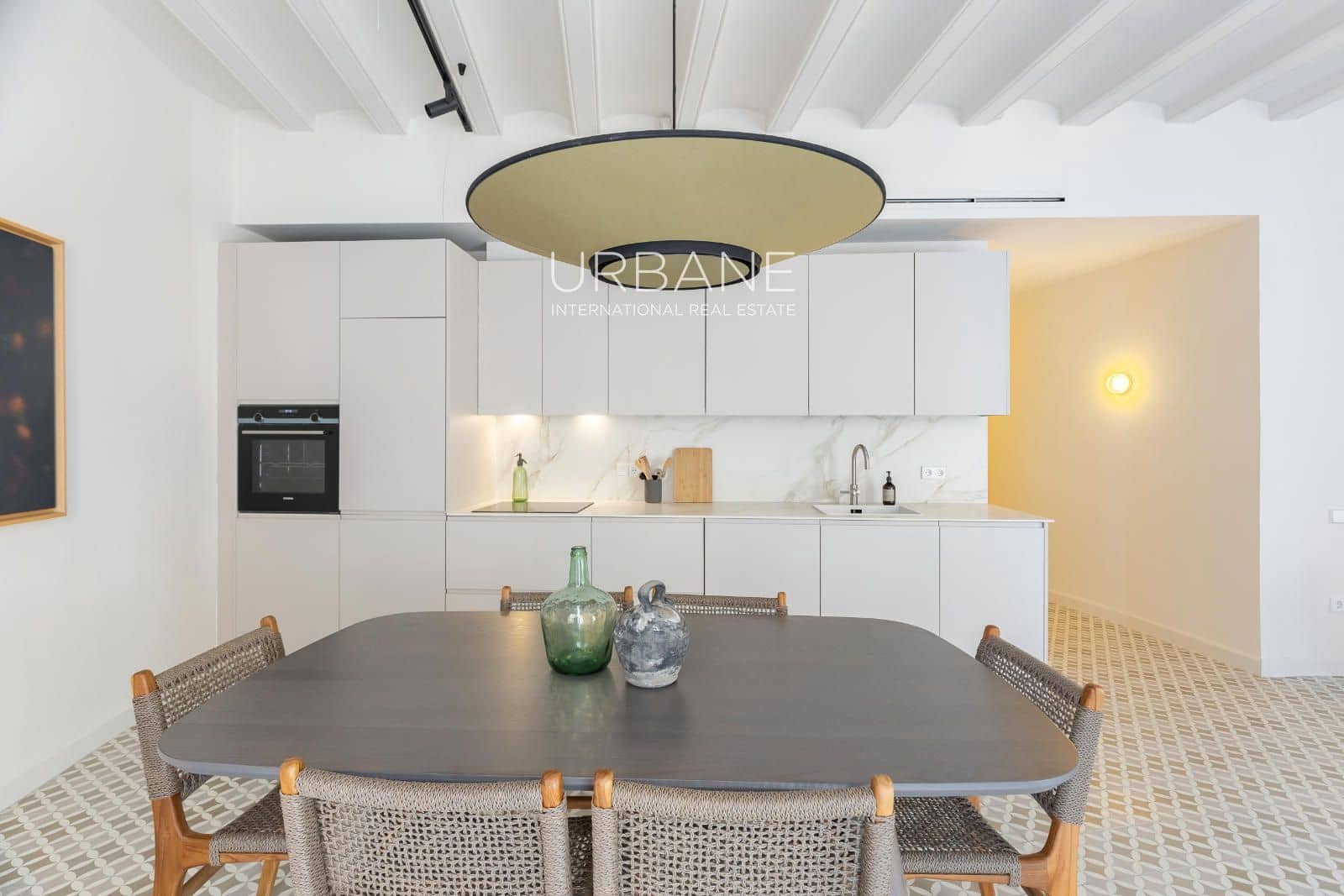 2 slaapkamer Flat te koop in Barcelona stad - € 645.000 (Ref: 8904726)